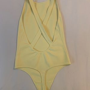 Aritzia Wilfred Free Marie Bodysuit in Pale Yellow in Size Medium